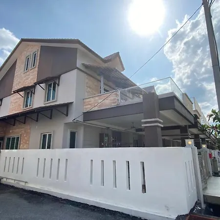 Simfoni Families Suite Kuah Exterior photo